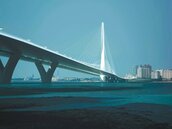 一標吊塔柱…淡江大橋「有進度」　2020年完工