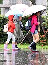 春雨鋒面下午抵達　雷雨由北至南轟全台　明起有感降溫