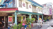 現代店小二　成功旅社賣書開市集