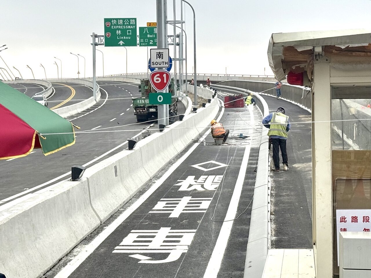 淡江大橋通車在即，近來引發不少話題。記者張策／攝影 