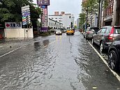 通勤族不再怕涉水！中和2路段排水瓶頸打通　居住品質大提升