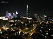 台灣吸引移民的條件？網友：健保吧