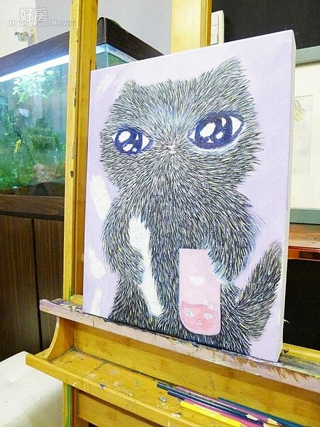 4.謝伊琪自創的「毛毛派」畫法頗受學生歡迎。