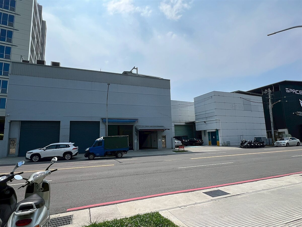 三重頂崁現況圖。圖／新北市都市更新處提供