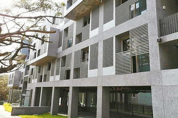 海科館學員宿舍高雅開闊,獲得公共工程獎佳作肯定。 記者張芮瑜/翻攝