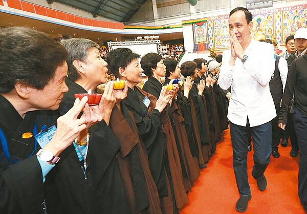 國民黨總統參選人朱立倫昨天表示,兩岸和平,下一代就有希望。 記者王騰毅/攝影