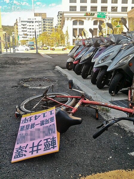 房仲苦哈哈,平均每人只成交6間房子。(好房網News記者 陳韋帆/攝影)