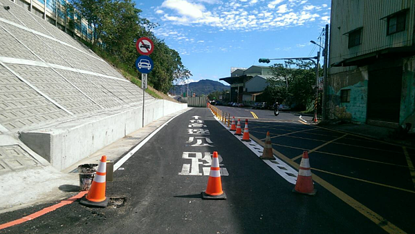 三峽北大特區及樹林一帶的居民有福了!國道三號樹林交流道北向匝道全面通車,往台北的通勤族可以不必繞道三鶯、土城交流道,預計可以省下15~20分鐘的通勤時間。(圖/擷取自新北市交通局網站)