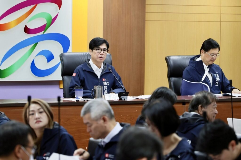 陳其邁表示，將持續強化招商動能，結合公益設施與都市發展，擴大捷運使用人口。圖／高雄市政府