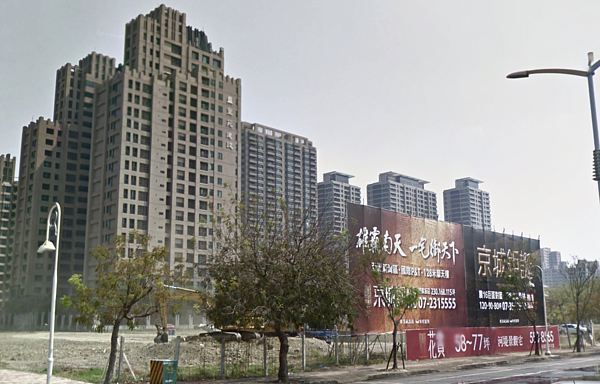 京城建設在高雄美術館周圍的推案。(翻攝自Google Map)