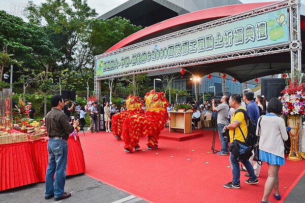 捷運萬大線因路線產權收購困難,幾經波折後終於另覓新點開工。(好房網News記者 陳韋帆/攝影)