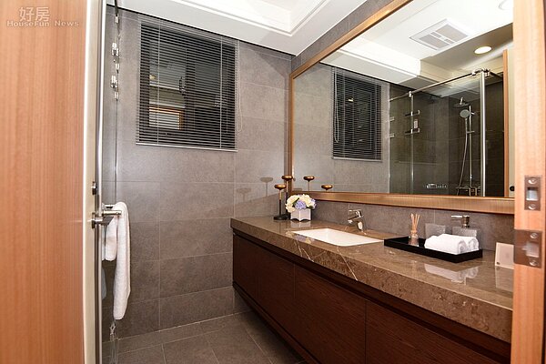 開箱文News暫且勿用。(好房網News記者 陳韋帆/攝影)