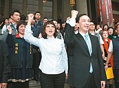 王如玄夫：家族買3軍宅　沒套利