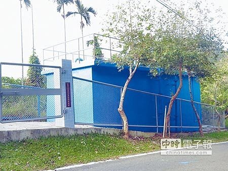 東山區高原里今年度新蓋的自來水加壓站啟用,終於讓李子園社區的居民有自來水可用。(萬于甄攝)