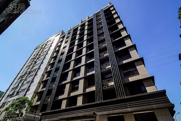 三多立裕禧、成屋、蘆洲(海悅廣告提供)