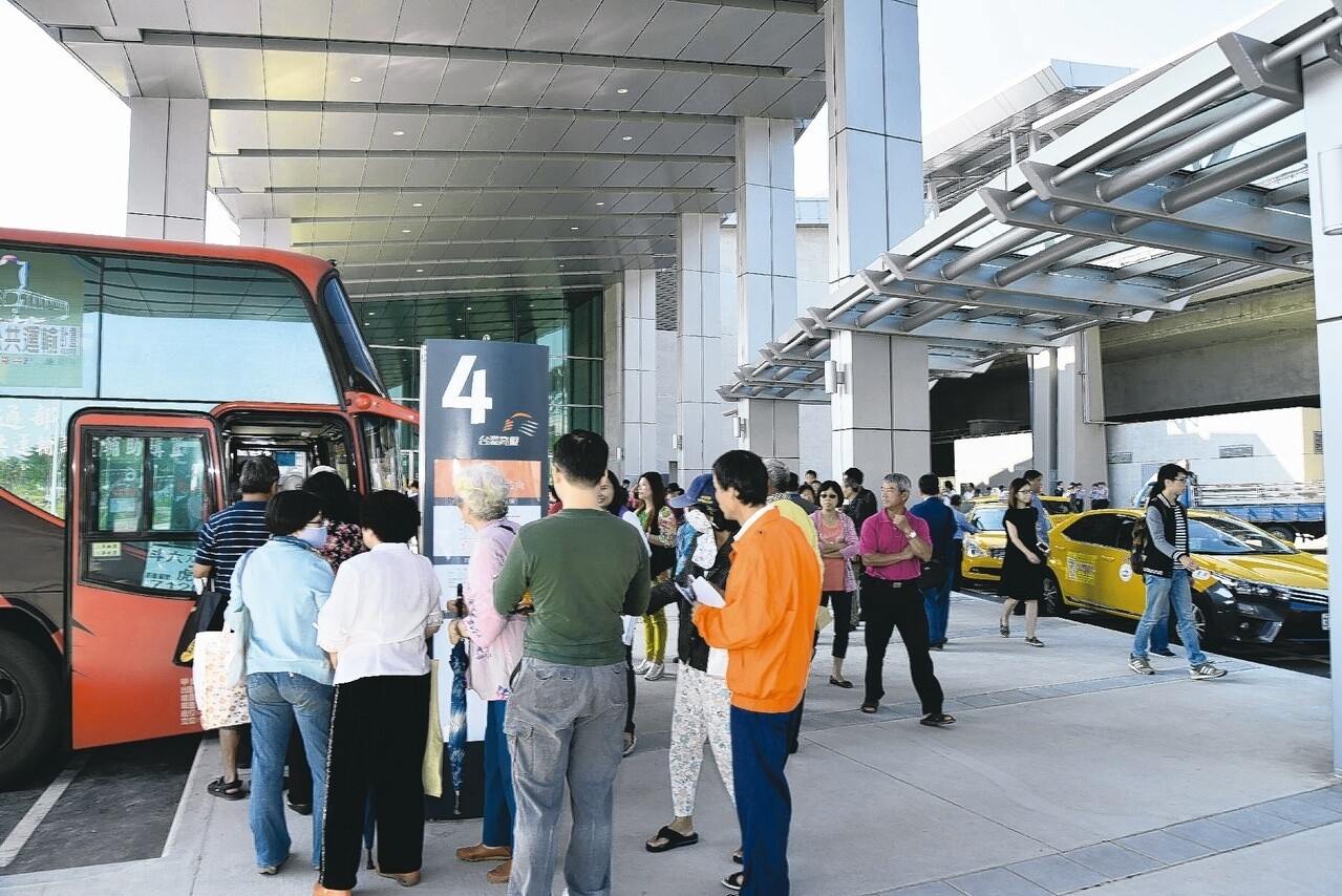 高鐵雲林站啟用接駁車 客運都啟動 好房網news