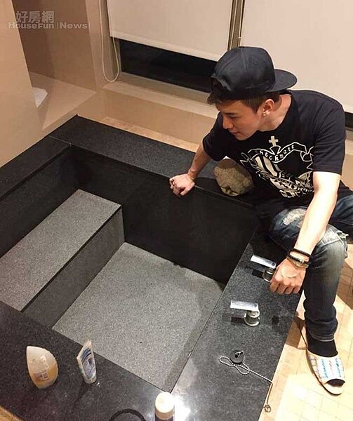 4.工作室很有渡假飯店的fu，最特別的是浴室裡還可以泡澡或洗溫泉。
