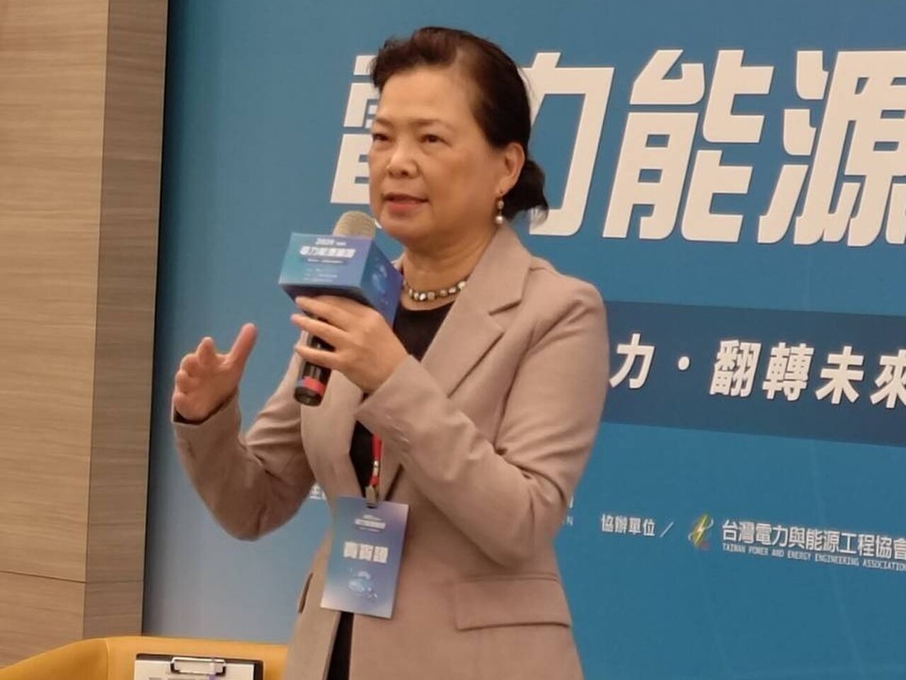 前經長王美花透露，台積電2018年就跟政府說要建1奈米廠，他還疑惑真的假的，因為當時3奈米廠計畫才剛過，但經濟部同仁告訴他，根據過去合作經驗，台積電說要做的都會做。記者陳儷方／攝影 
