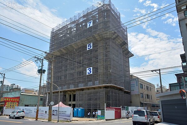 中麗璞遇為台灣建築安全履歷協會,第一個頒發建築安全履歷的建案。(好房網News記者 陳韋帆/攝影)