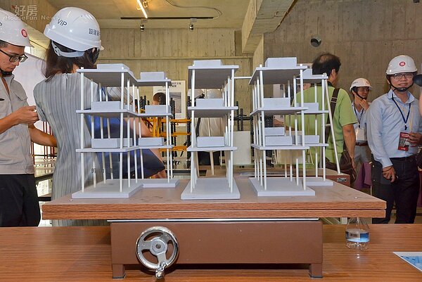 中麗璞遇為台灣建築安全履歷協會,第一個頒發建築安全履歷的建案。(好房網News記者 陳韋帆/攝影)