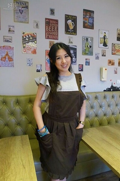 1.蘇霈在林口開了間咖啡店。