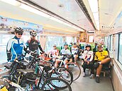 「兩鐵列車」不友善　單車環島卡卡
