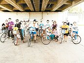 苦練3個月　江翠國中特教生單騎畢業