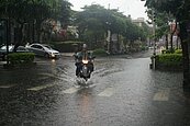 全台熱　今明再防雷陣雨