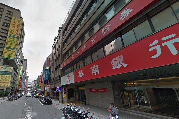 華銀活化資產　舊大樓變旅館(翻攝goolgemap)