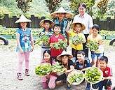 一學期食農課　雙峰國小學童樂當小農夫