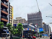 政府政策也不想加溫房市？房貸數據創新低　利率攀17年新高