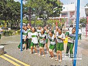 苗栗市民廣場　開放戲水囉！