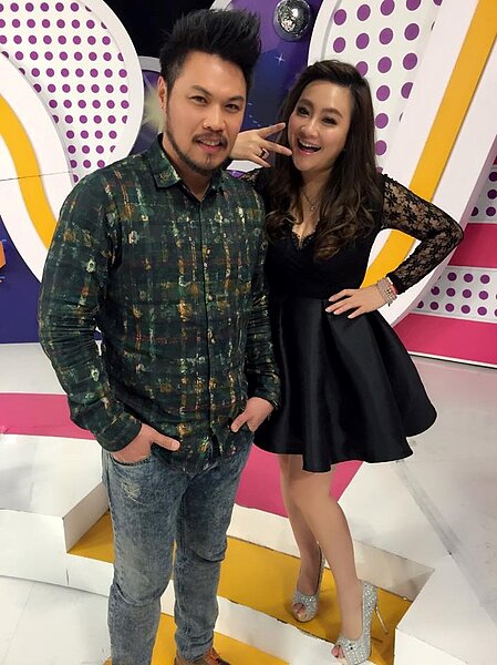 陳致遠與林秀琴為了該先買房還是買車而大吵架。(翻攝自陳致遠&林秀琴的樂fun人生Facebook粉絲頁)