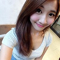 網路正妹涵涵Hannah（王郁涵）