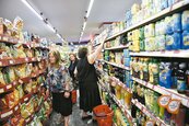 憂公投後出現最壞局面　希臘人掃空超市