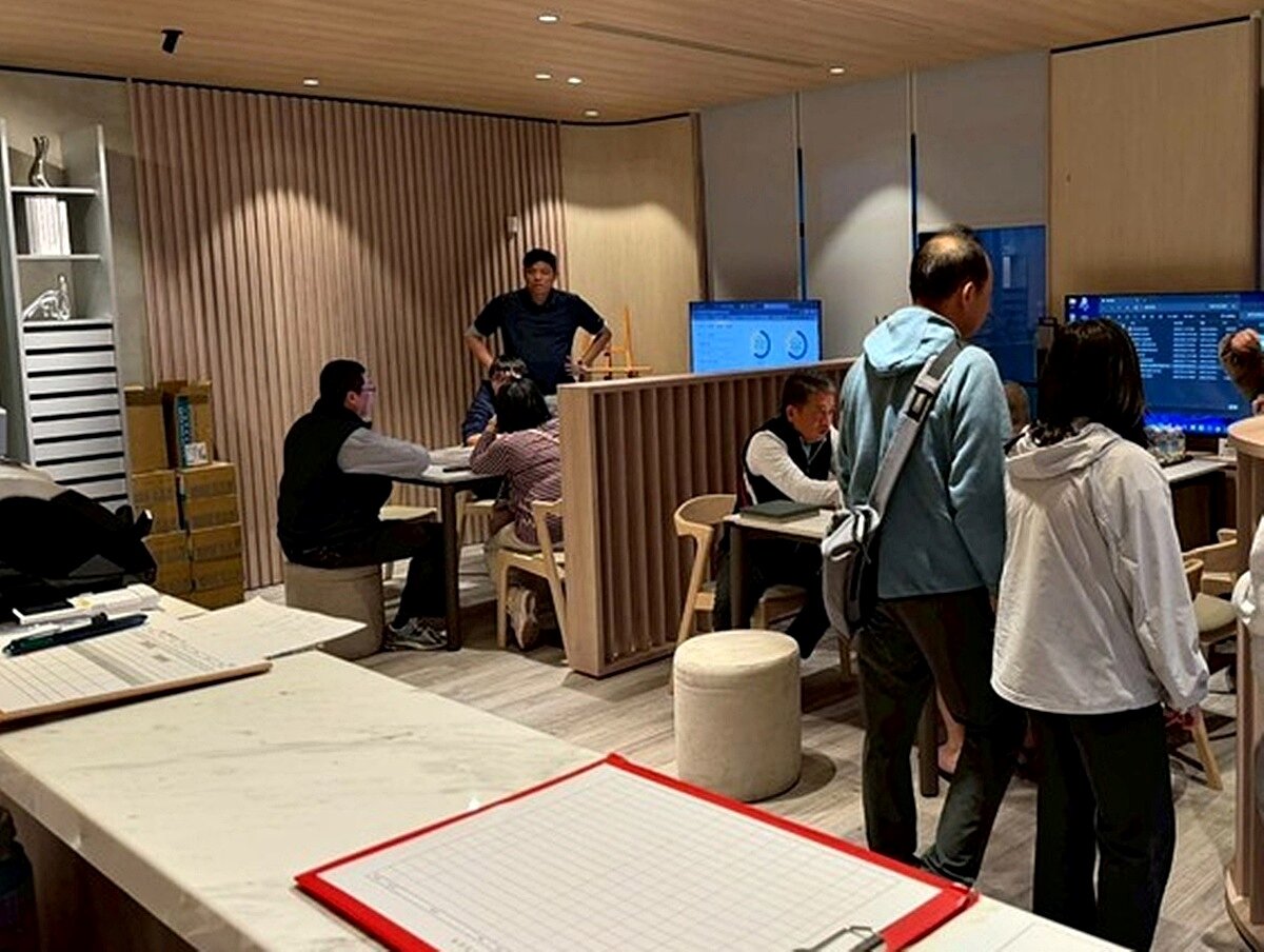 央行鬆綁第2戶房貸成數，釋放房貸動能，實際觀察桃園觀音草漯重劃區市況，會發現低總價的大樓新案「來客量明顯增多」。圖／好房網News記者林和謙／攝