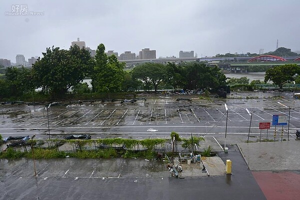 每次大雨過後，北市某些區域就會傳出淹水災情。（好房網News記者 陳韋帆／攝影）