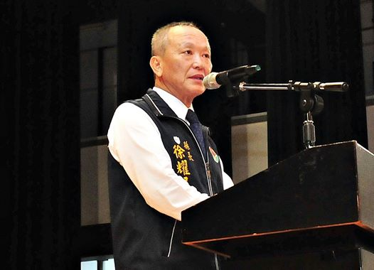 苗栗縣府財政困窘,也讓縣長徐耀昌痛批「前朝真的玩得太過分了!」