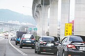 桃園交流道天天塞　將拓為兩車道