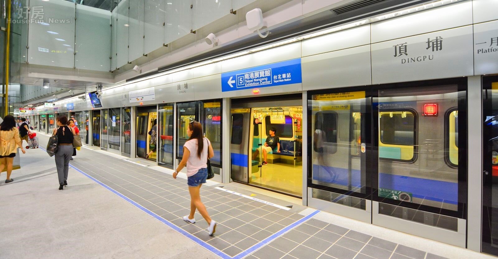 頂埔站通車後當地居民再也不用舟車勞頓。（好房網News記者 陳韋帆／攝影）
