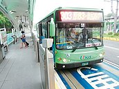 廢BRT改公車道　林佳龍：「軟著陸」過關