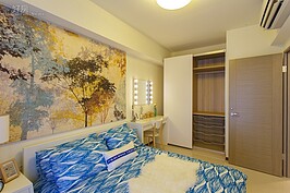 化妝台與系統傢俱。