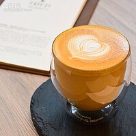 樣品屋退潮 咖啡飄香新建案