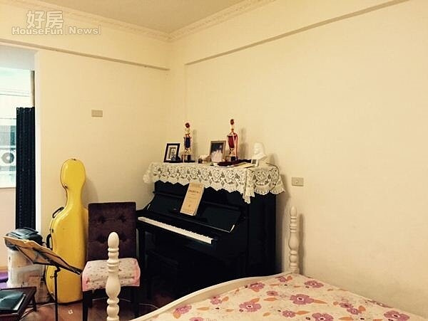 5.姿文的房間採光非常明亮。