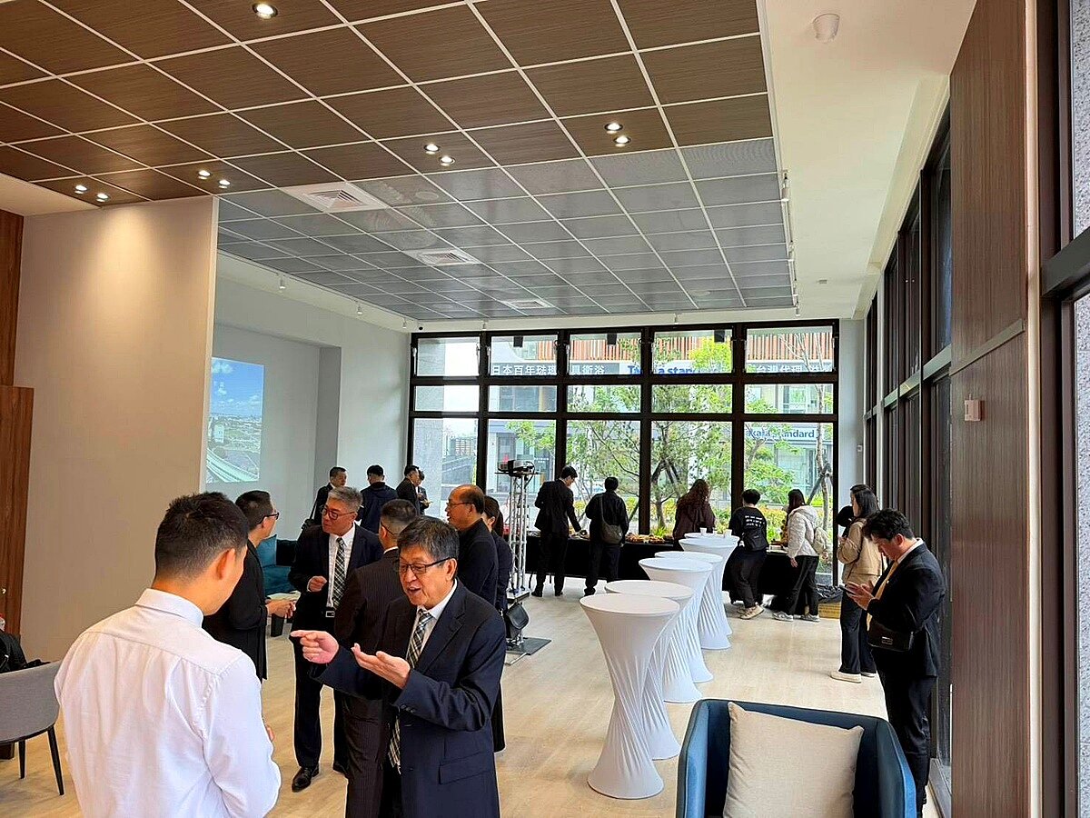 「光隆ONE PARK」開幕現場、參觀人潮熱絡。圖/好房網News記者林和謙/攝