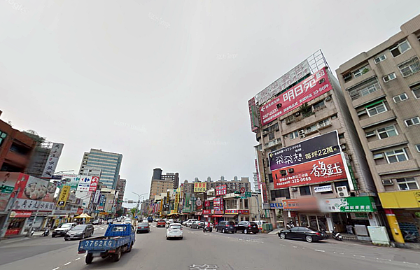 專家披露新北市泰山區、桃園蘆竹區都已出現「有感降價」大打折的物件。（翻攝自Google Map）