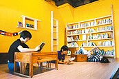 躺著讀！　東南亞書展　在島呼冊店