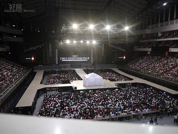 在小巨蛋看演唱會好嗨,不過附近居民卻飽受震動之苦。(好房網News記者賈蓉/攝影)