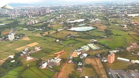 
桃園114年土地增值稅大減17.6億元，民代認為這對正處於捷運與重劃區建設噴發期的桃園是一記沉重警鐘。（蔡依珍攝）
