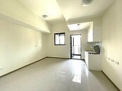 北市社宅沒窗簾　住戶吐槽不如民間出租房、盼設為標配